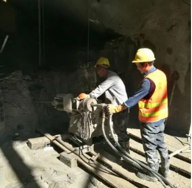 鄱阳水下抗分散灌浆料特点 水下不分散注浆料介绍