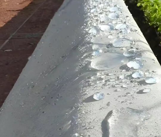 鄱阳硅烷浸渍涂料在混凝土保护中的应用